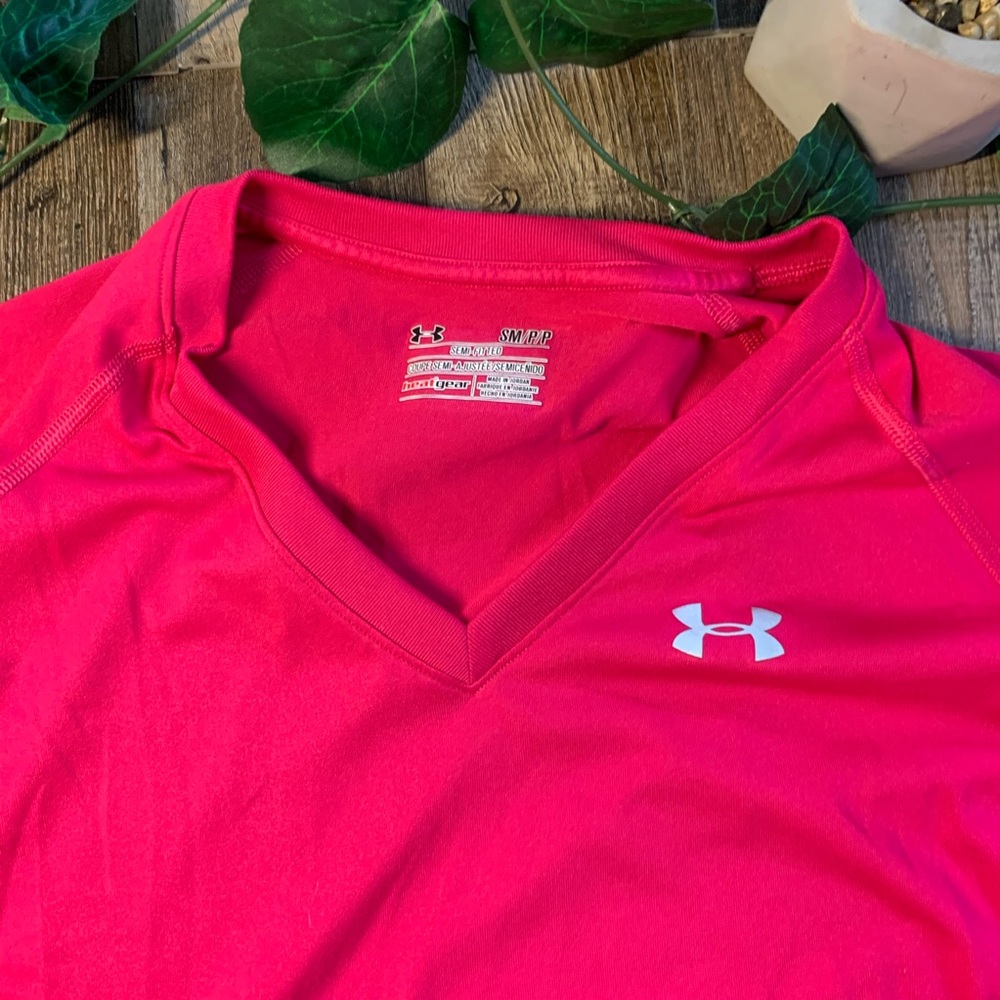 4 FOR $25⭐️ Under Armour Tee - Picture 5 of 7